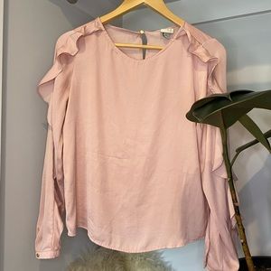 💗🌸Long sleeve pink blouse
